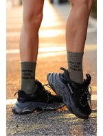 Dámské ponožky s nápisem Hotter Than Your Ex olivové Dámské ponožky s nápisem Hotter Than Your Ex olivové