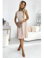311-14 LILA Plisované šaty s krátkými rukávy a páskem - BEACH 311-14 LILA Plisované šaty s krátkými rukávy a páskem - BEACH