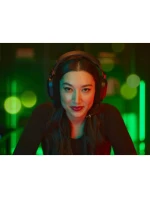 Bezdrátová karbonová sluchátka Corsair HS80 RGB