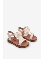Lakované dětské sandálky s mašlí na suchý zip světle béžové Joratia Lakované dětské sandálky s mašlí na suchý zip světle béžové Joratia
