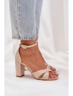 Sandály Na Sloupkovém Podpatku Z Eko Kůže Béžové Lanaria