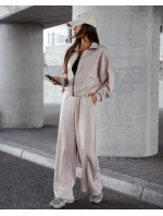 Béžový dámský komplet - mikina se stojáčkem a široké kalhoty (821109) Béžový dámský komplet - mikina se stojáčkem a široké kalhoty (821109)