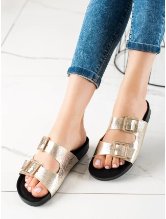 Moderní zlaté dámské nazouváky bez podpatku Moderní zlaté dámské nazouváky bez podpatku