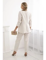 Elegantní souprava saka a kalhot světle béžové barvy