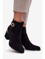 Zateplené dámské kotníkové boty se zlatými detaily na podpatku černé Dorisse Zateplené dámské kotníkové boty se zlatými detaily na podpatku černé Dorisse