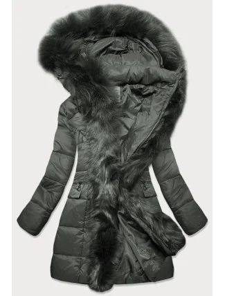 Prošívaná dámská zimní bunda v khaki barvě s kapucí (aura) Prošívaná dámská zimní bunda v khaki barvě s kapucí (aura)