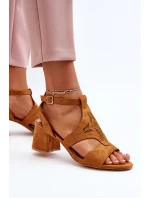 Sandály na nízkém podpatku Camel Eleriva