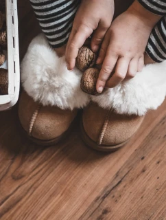 Dětské pantofle s kožešinou Birasta