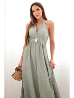 Dámské viskózové maxi šaty vázané na krku s ozdobnou sponou khaki Dámské viskózové maxi šaty vázané na krku s ozdobnou sponou khaki