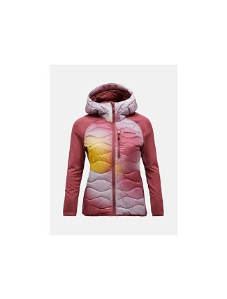 Dámská péřová bunda PEAK PERFORMANCE model Helium Aop Down Hybrid Hood, barva: vícebarevná Dámská péřová bunda PEAK PERFORMANCE model Helium Aop Down Hybrid Hood, barva: vícebarevná