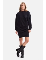 B298 Pletené šaty s bočními záhyby - černé