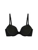 BODY MAKE-UP – Neviditelná tričková podprsenka pro hladký vzhled Triumph