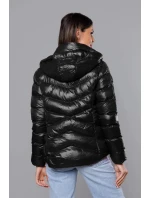 Černá krátká dámská zimní bunda (23066-392) Černá krátká dámská zimní bunda (23066-392)