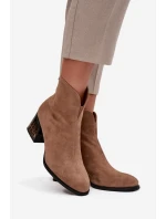 Dámské kotníkové boty z přírodního semiše na podpatku, zateplené Vinceza – camel