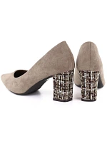 Dámské semišové lodičky na jehlovém podpatku světle hnědé Sergio Leone PB414