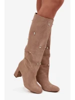 Ženské kozačky s vyhřívaným podpatkem s ozdobnými detaily béžové Lucinda
