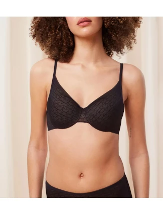 Dámská podprsenka Signature Sheer WHP EX - BLACK - černá 0004 - TRIUMPH Dámská podprsenka Signature Sheer WHP EX - BLACK - černá 0004 - TRIUMPH