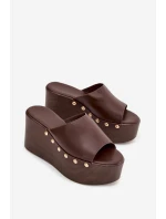 Dámské nazouváky na platformě s nýty čokoládové Mareline