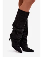Zmačkané kozačky na jehlovém podpatku z ekzem veluru vyhřívané černé Mavella