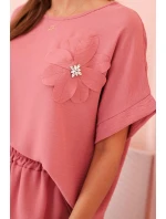 Dámský komplet z viskózy s ozdobným květem a širokými kalhotami - tmavě růžový Dámský komplet z viskózy s ozdobným květem a širokými kalhotami - tmavě růžový