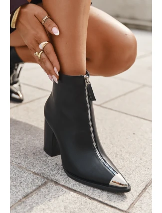 Dámské kotníčkové boty na klínku s ozdobným zipem Černé Wiviane Dámské kotníčkové boty na klínku s ozdobným zipem Černé Wiviane