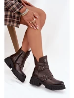 Kožené zateplené dámské boty s přezkami a ozdobným detailem Zazoo 60482 čokoládové