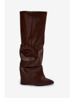 Dámské kotníkové boty Elivira se zahnutou manžetou na sloupku – čokoládové