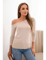 Dámská blůza s odkrytým ramenem z viskózy s 3/4 rukávem béžová Dámská blůza s odkrytým ramenem z viskózy s 3/4 rukávem béžová