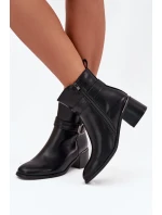Dámské kotníkové boty Sylira na sloupku s páskem a přezkou – černé