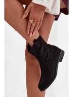 Dámské kotníkové boty na nízkém podpatku s perforovaným vzorem S.Barski HY52-530 Černé