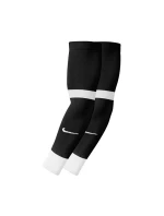 Fotbalové kamaše Nike MatchFit CU6419-010v