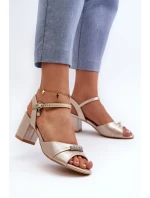 Dámské sandály z ekokože na podpatku s ozdobami zlaté Narhi
