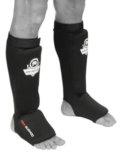 Pružné chrániče holenních kostí M - Shinrage Black