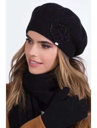 Kamea Justa barva: černá