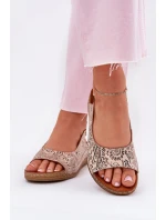 Kožené Dámské Sandály Na Klínku Maciejka L7069-04 Béžové Kožené Dámské Sandály Na Klínku Maciejka L7069-04 Béžové