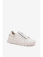 Dámské kožené polobotky se šněrováním Vinceza – bílé