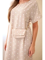 Dámské šaty s puntíky s krátkým rukávem a kabelkou béžové Dámské šaty s puntíky s krátkým rukávem a kabelkou béžové