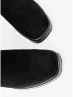 Jedinečné kotníčkové boty dámské černé na širokém podpatku Jedinečné kotníčkové boty dámské černé na širokém podpatku