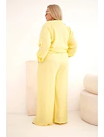 Dámský komplet Plus Size s košilí a širokými kalhotami žlutý Dámský komplet Plus Size s košilí a širokými kalhotami žlutý
