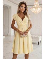 348-13 SCARLETT rozšířené midi šaty s obálkovým výstřihem a páskem - máslově žluté
