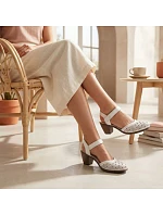 Kožené pohodlné sandály Rieker W RKR650 white