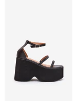 Dámské Sandály Na Masivní Platformě A Klínu Černé Etette