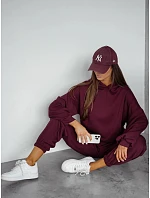 Dámská tepláková souprava s kapucí v barvě másla, bordová, FashionStreet AY1211 Dámská tepláková souprava s kapucí v barvě másla, bordová, FashionStreet AY1211