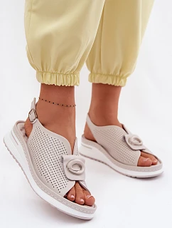 Kožené dámské sandály s ozdobným detailem šedé Deliva