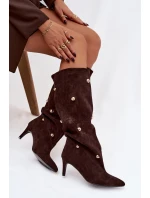 Vklouznuté dámské kozačky na jehlovém podpatku se zlatými ozdobami hnědé Thaliane