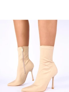 Boty na podpatku  model 222900 Solea