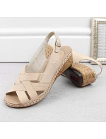 Kožené pohodlné sandály Rieker W RKR682 beige Kožené pohodlné sandály Rieker W RKR682 beige