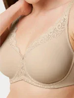 Dámská podprsenka Amourette W01 - YELLOW - sv. béžová 0026 - TRIUMPH Dámská podprsenka Amourette W01 - YELLOW - sv. béžová 0026 - TRIUMPH