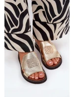 Dámské Klapky Na Klínu Eko Kůže Se Zdobením Zlaté Sarela Dámské Klapky Na Klínu Eko Kůže Se Zdobením Zlaté Sarela