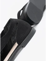 Trendy dámské  sandály černé na plochém podpatku